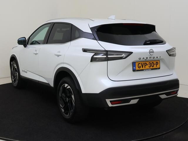 Nissan QASHQAI 1.3 MHEV Xtronic Business Executive