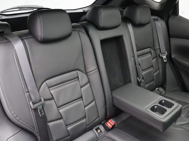 Nissan QASHQAI 1.3 DIG-T Premium Edition | Panorama dak | Automaat | Climate control | Stoelverwarming | Elektrisch verstelbare bestuurderstoel |