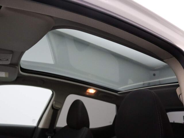 Nissan QASHQAI 140pk DIG-T Design Edition 360° Camera | Climate | Navi | Panoramadak