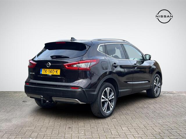Nissan QASHQAI 1.2 N-Connecta Design Pack | Trekhaak | LED Koplampen | Navigatie | 360° Camera | Keyless Entry | Cruise & Climate Control | Rijklaarprijs!