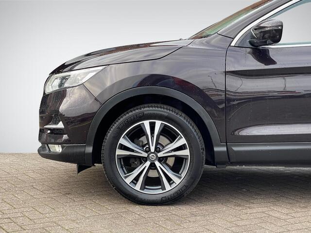 Nissan QASHQAI 1.2 N-Connecta Design Pack | Trekhaak | LED Koplampen | Navigatie | 360° Camera | Keyless Entry | Cruise & Climate Control | Rijklaarprijs!
