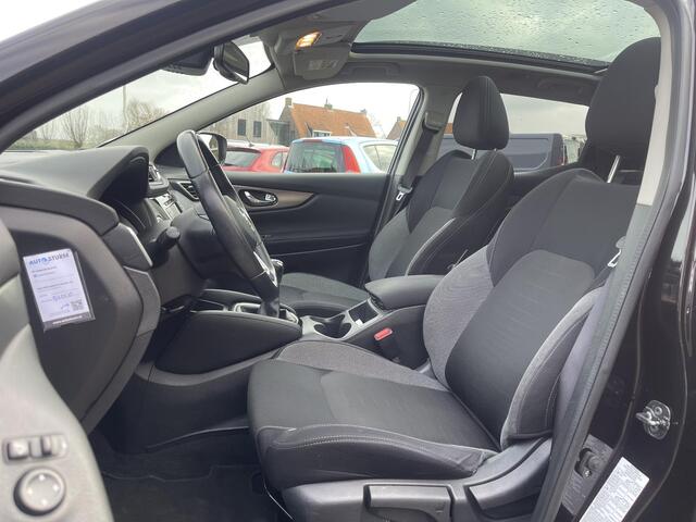 Nissan QASHQAI 1.2 N-Connecta Design Pack | Trekhaak | LED Koplampen | Navigatie | 360° Camera | Keyless Entry | Cruise & Climate Control | Rijklaarprijs!