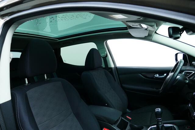 Nissan QASHQAI 1.2 N-Vision. Panodak, 360 Camera, Clima, Cruise, Haak 1200kg