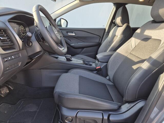 Nissan QASHQAI 1.3 MHEV Xtronic N-Connecta / Trekgewicht 1800 Kg / Apple Carplay Android Auto / Lichtmetalen wielen 18" / Draadloze telefoon lader / Adaptief cruise control / Rondomzicht camera /