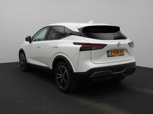 Nissan QASHQAI 1.3 MHEV Xtronic Tekna | Automaat | Panorama-dak | 360 Camera | Head-up display | Navigatie | Adapt. Cruise Control | Climate Control | 19" Lichtmetalen Velgen |