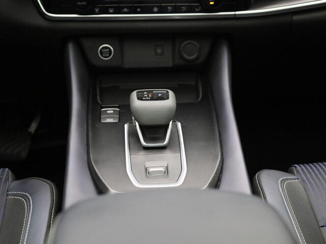 Nissan QASHQAI 1.3 MHEV Xtronic Tekna | Automaat | Panorama-dak | 360 Camera | Head-up display | Navigatie | Adapt. Cruise Control | Climate Control | 19" Lichtmetalen Velgen |