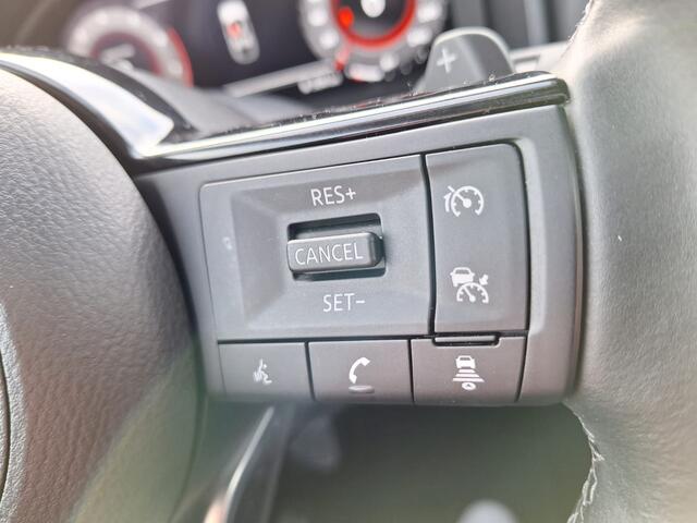 Nissan QASHQAI 1.3 MHEV Xtronic N-Connecta | Panodak | Carplay | Navigatie | 360 Camera | Stoel/Stuur verwarming | DAB | Cruise Control Adaptive | Climate Control |