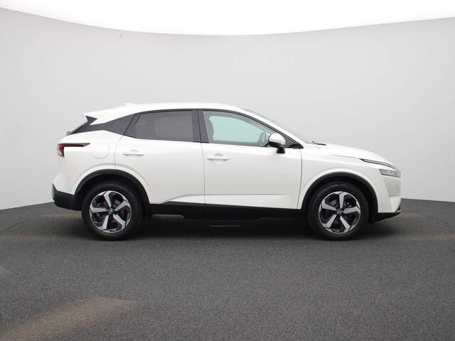 Nissan QASHQAI 1.3 MHEV Xtronic N-Connecta | Automaat | Panoramadak | 360 graden Camera | Navigatie | Apple Carplay/Android Auto | Adaptive Cruise Control | Climate Control | PDC |