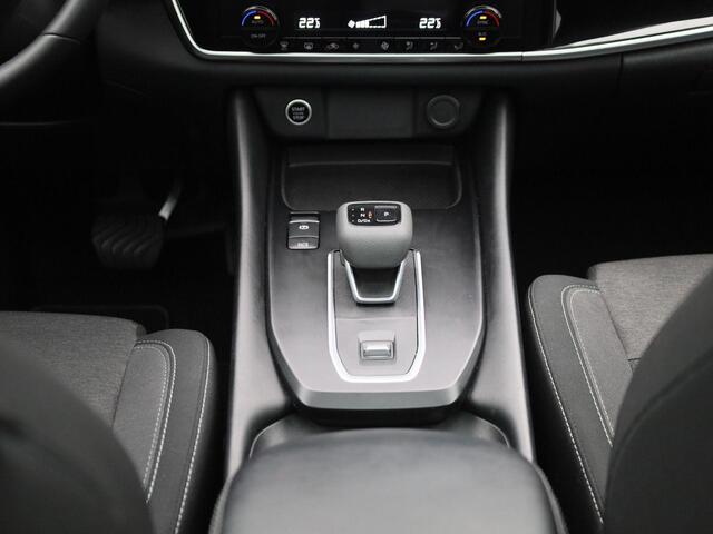 Nissan QASHQAI 1.3 MHEV Xtronic N-Connecta | Panoramadak