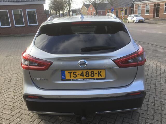 Nissan QASHQAI 1.2 DIG-T 115 MT6 Tekna+Panodak