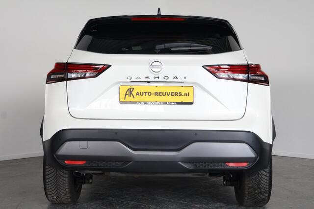 Nissan QASHQAI 1.3 MHEV Xtronic N-Connecta / LED / ACC / CarPlay / Cam / Navi / HUD