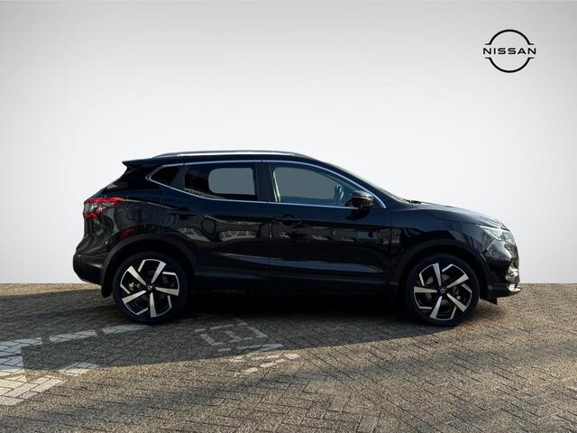 Nissan QASHQAI 1.3 DIG-T Tekna | Panoramadak | Apple Carplay/Android Auto | Stoelverwarming | 360° Camera | LED Koplampen | 19'' Velgen | Rijklaarprijs!