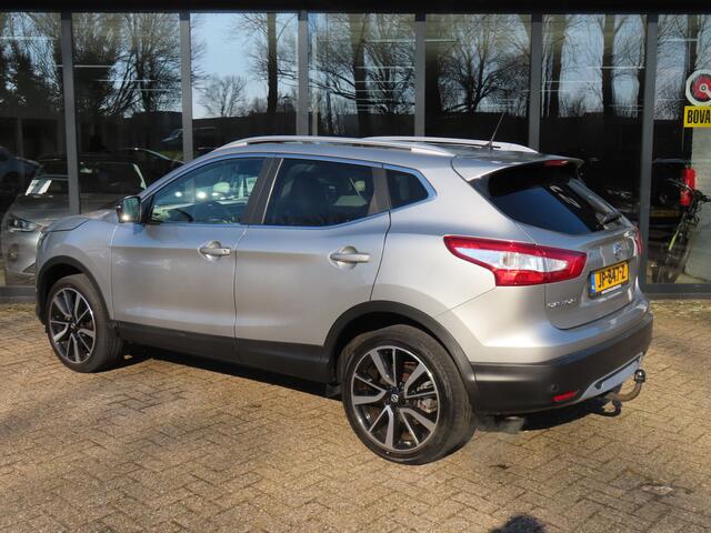Nissan QASHQAI 1.2 Tekna *Panoramadak*Leder*Stoelverwarming*