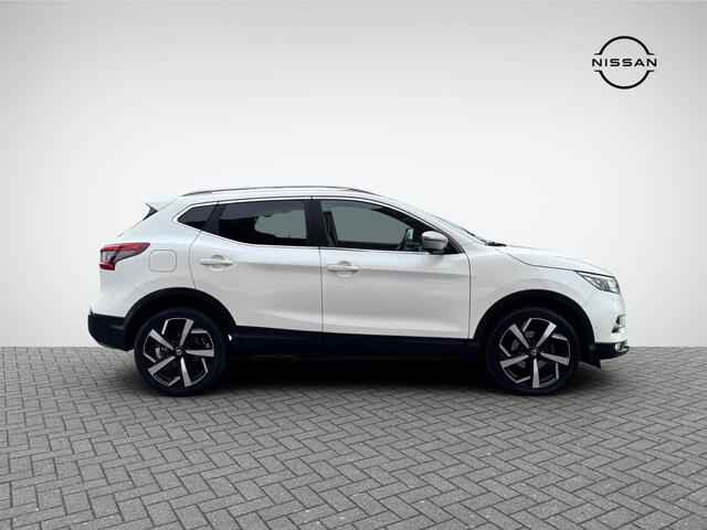 Nissan QASHQAI 1.3 DIG-T Tekna + | Panoramadak | Apple Carplay/Android Auto | Geheugenstoel | BOSE Audio | Nappa Leder | Stoelverarming | 360° Camera | Rijklaarprijs!