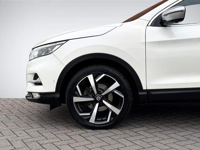 Nissan QASHQAI 1.3 DIG-T Tekna + | Panoramadak | Apple Carplay/Android Auto | Geheugenstoel | BOSE Audio | Nappa Leder | Stoelverarming | 360° Camera | Rijklaarprijs!