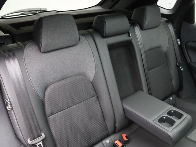 Nissan QASHQAI Mild-Hybrid 158 Xtronic N-Connecta + Panoramisch glazen dak + Cold Pack | 12.3" TFT digitale cockpit | Audiosysteem met DAB, Apple Carplay & Android Auto, USB-aansluiting, stuurwielbediening en 6 luidsprekers | Blind Spot Warning & Intervention (BSW + BSI