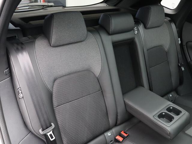 Nissan QASHQAI e-Power 190 1AT N-Connecta + Panoramisch glazen dak + Cold Pack | 12.3" TFT digitale cockpit | Audiosysteem met DAB, Apple Carplay & Android Auto, USB-aansluiting, stuurwielbediening en 6 luidsprekers | Blind Spot Warning & Intervention (BSW + BSI)