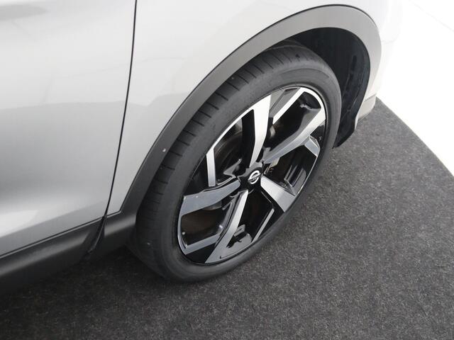 Nissan QASHQAI 1.3 DIG-T Premium Edition | Automaat | Leder | 360 Camera | Panorama-dak | Stoelverwarming | Navigatie | Climate Control
