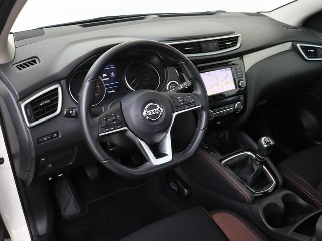 Nissan QASHQAI 1.3 DIG-T N-Motion | Panorama-dak | 360 Camera | Navigatie | Climate Control | Keyless | Parkeersensoren | Lichtmetalen velgen 19"