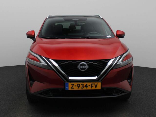 Nissan QASHQAI 1.3 MHEV Xtronic Tekna | Head-up display | Leder/stof interieur | 19" Lichtmetalen velgen | Carplay/Android auto