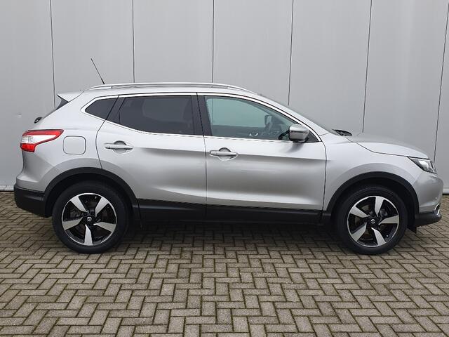 Nissan QASHQAI 1.6 DIG-T 163 Pk N-Connecta Navigatie, Panoramadak, 360 Camera, Climate Control, Cruise Control, Trekhaak, 18"Lm