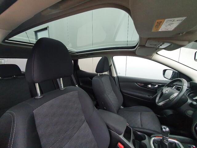 Nissan QASHQAI 1.6 DIG-T 163 Pk N-Connecta Navigatie, Panoramadak, 360 Camera, Climate Control, Cruise Control, Trekhaak, 18"Lm