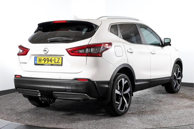 Nissan QASHQAI 1.3 DIG-T 140 PK Tekna | Pano dak | Stoel + Voorraamverw. | PDC | 360 Camera | NAV + App. Connect | ECC | DAB | LM 19" |