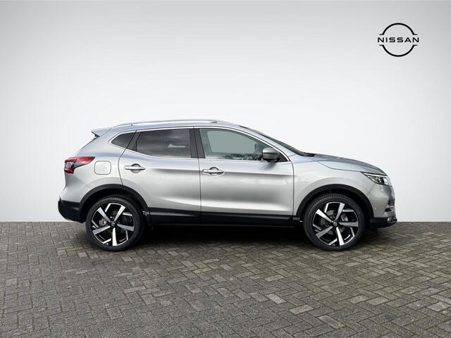 Nissan QASHQAI 1.2 Tekna | Trekhaak | Panoramadak | Navigatie | 360° Camera | Stoelverwarming | LED Koplampen | 19'' Velgen | Rijklaarprijs!