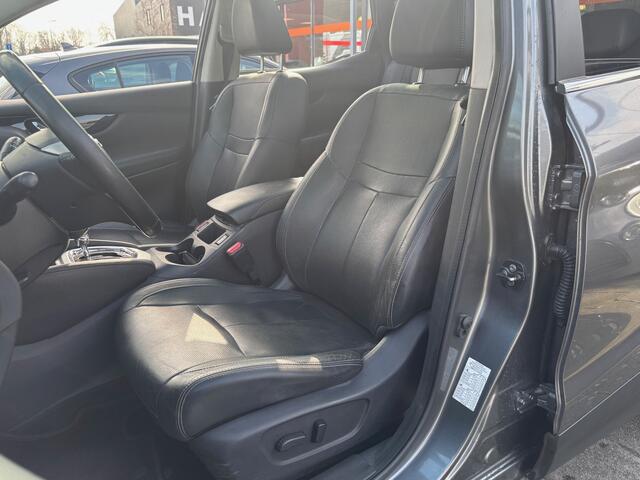 Nissan QASHQAI BWJ 2017 | 1.2 116PK TEKNA AUTOMAAT | TREKHAAK | PANO | LEER | CLIMA | CRUISE | STOEVERW |