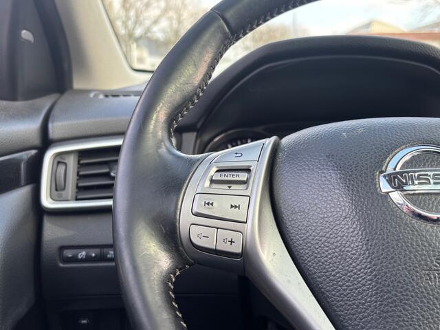 Nissan QASHQAI BWJ 2017 | 1.2 116PK TEKNA AUTOMAAT | TREKHAAK | PANO | LEER | CLIMA | CRUISE | STOEVERW |