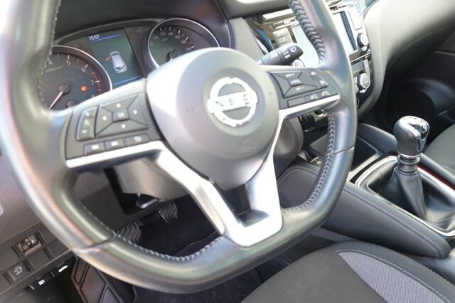 Nissan QASHQAI 1.3 DIG-T BUS. ED. Panorama Car PLay Trekhaak