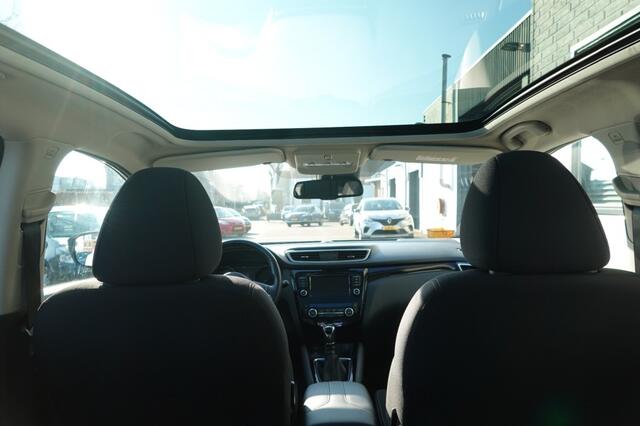 Nissan QASHQAI 1.3 DIG-T BUS. ED. Panorama Car PLay Trekhaak