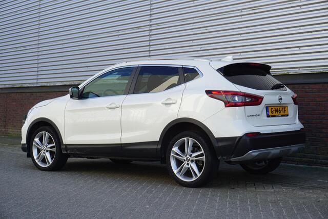 Nissan QASHQAI 1.3 DIG-T 140PK/Led-Koplampen/Panodak/ White Metallic/19Inch.