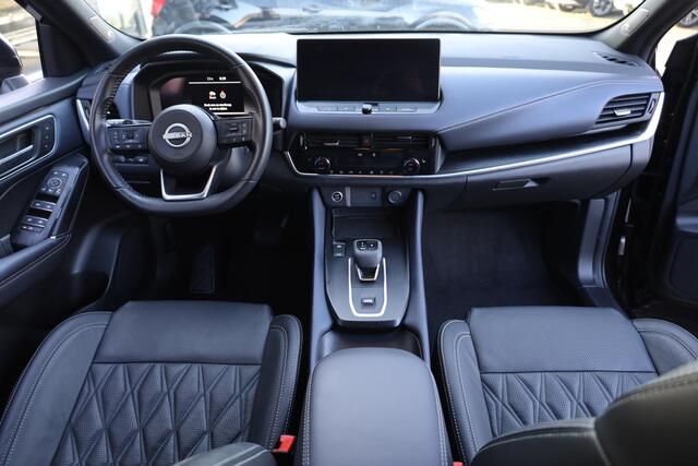Nissan QASHQAI 1.3 MHEV Xtronic Tekna Plus PANO BOSE LEER+MEMORY ACC PRO-PILOT MASSAGE CARPLAY 360-CAMERA RUIT/STUUR/STOELVERWARMING DAB 19"LMV 2xKEYLESS ELEK.KLEP DODEHOEK/VERKEERSBORDDETECTIE ENZ.