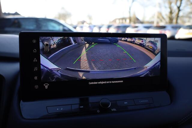 Nissan QASHQAI 1.3 MHEV Xtronic Tekna Plus PANO BOSE LEER+MEMORY ACC PRO-PILOT MASSAGE CARPLAY 360-CAMERA RUIT/STUUR/STOELVERWARMING DAB 19"LMV 2xKEYLESS ELEK.KLEP DODEHOEK/VERKEERSBORDDETECTIE ENZ.