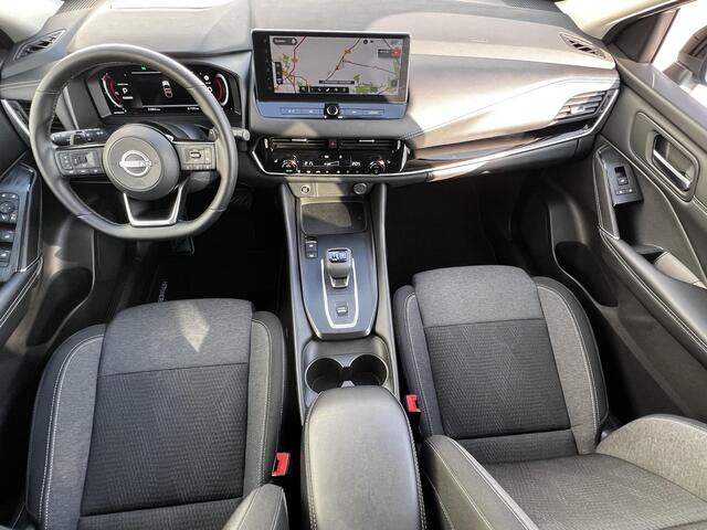 Nissan QASHQAI 1.3 MHEV Xtronic N-Connecta Automaat / 1800kg Trekgewicht / Design Pakket Panorama dak / Two Tone / Cold Pack / Navi / Apple Carplay Android /