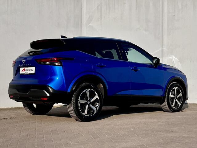 Nissan QASHQAI 1.3 MHEV Xtronic N-Connecta Automaat / 1800kg Trekgewicht / Design Pakket Panorama dak / Two Tone / Cold Pack / Navi / Apple Carplay Android /