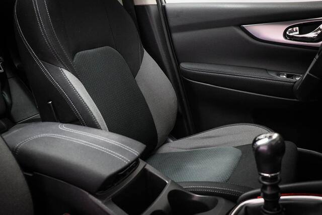 Nissan QASHQAI 1.2 N-Connecta | DESIGN PACK | PANORAMADAK | DAB | 360 CAMERA