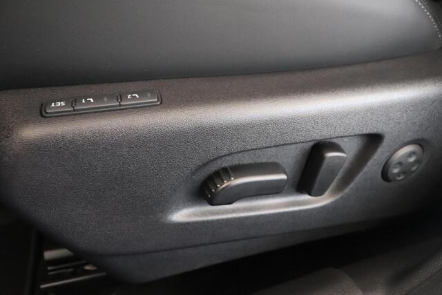 Nissan QASHQAI 1.3 DIG-T Tekna + | Leer | 360° Camera | Adaptieve cruisecontrol | BOSE audio | Panoramadak |