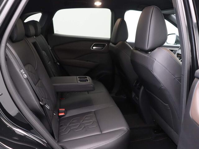 Nissan QASHQAI 158pk MHEV Tekna | Trekhaak | 1650KG Trekvermogen | Google Maps Navigatie | Stoel, Stuur en Voorruitverwarming | Ambiance Verlichting |