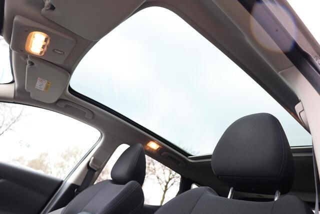 Nissan QASHQAI 1.2 N-Connecta 360-CAMERA PANO DAB 18"LMV NAVI STOELVERWARMING CRUISE 2xPDC CLIMA