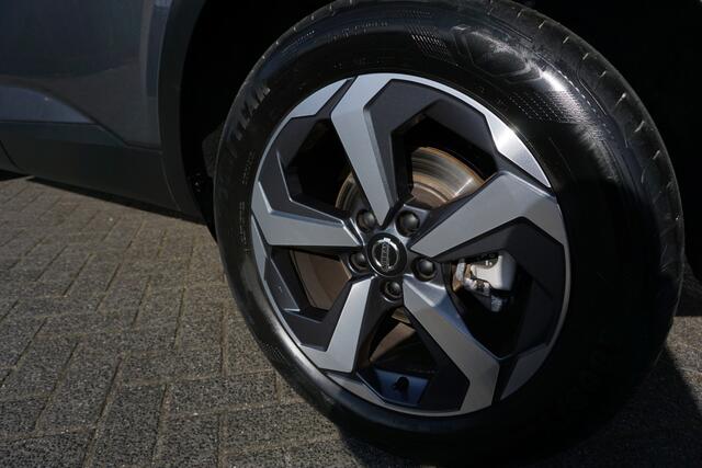 Nissan QASHQAI 1.3 MHEV 158PK XTRONIC TEKNA LUXE 360CAMERA PANORAMADAK ZWARTE HEMEL ELECTR.KLEP ADAPTIEVE CRUISE ANDROID-APPLECARPLAY NAVIGATIE KEYLESS PDC V+A ECC AIRCO 1/2LEDER ENZ...