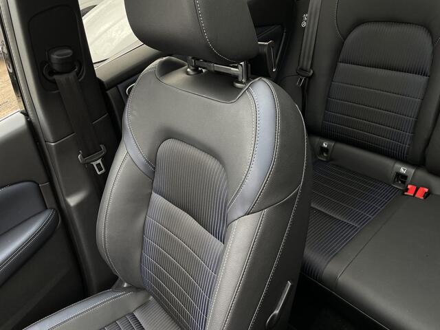 Nissan QASHQAI 1.5 e-Power Tekna / Panoramadak / Cruise Control Adaptief / Rondomzicht Camera / Half-lederen bekleding