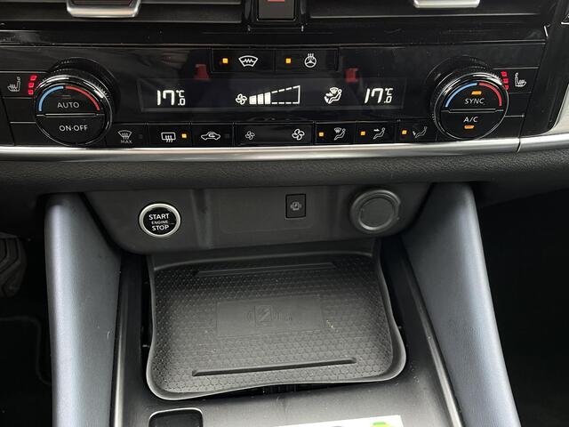 Nissan QASHQAI 1.3 MHEV Xtronic Tekna Plus / Panoramadak / Cruise Control Adaptief / Rondomzicht Camera / Lederen bekleding / Trekhaak (1800kg)