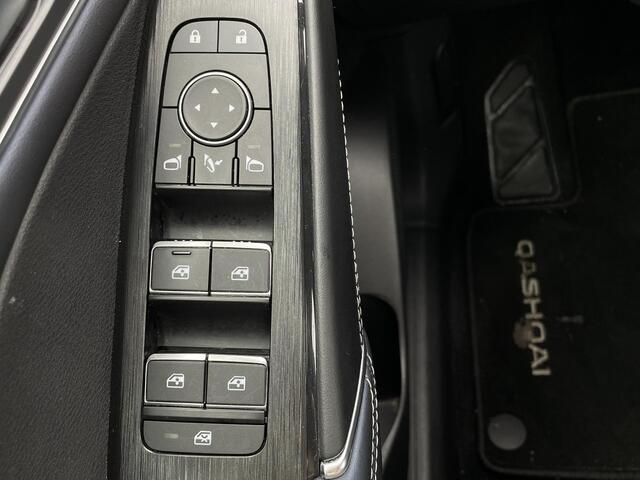 Nissan QASHQAI 1.3 MHEV Xtronic Tekna Plus / Panoramadak / Cruise Control Adaptief / Rondomzicht Camera / Lederen bekleding / Trekhaak (1800kg)