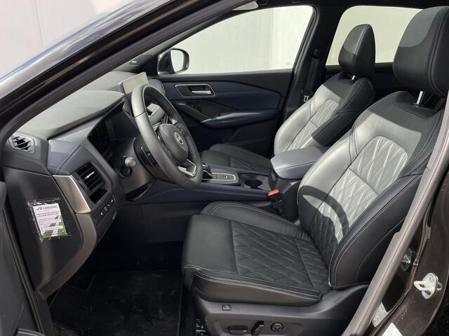 Nissan QASHQAI 1.3 MHEV Xtronic Tekna Plus / Panoramadak / Cruise Control Adaptief / Rondomzicht Camera / Lederen bekleding / Trekhaak (1800kg)