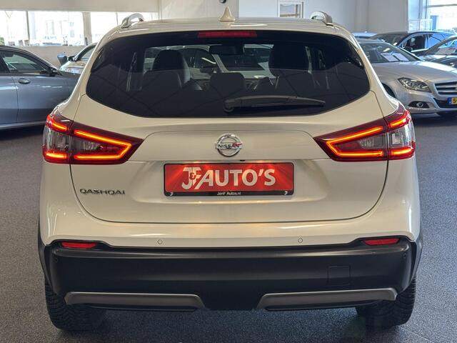 Nissan QASHQAI 1.3 DIG-T Tekna NAVIGATIE/CAMERA, PANORAMA, LEER,