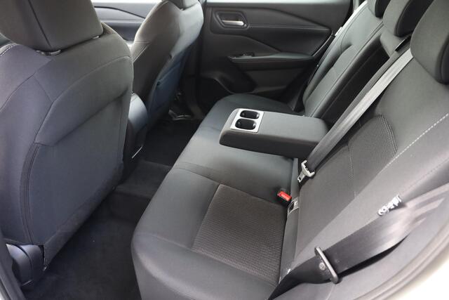 Nissan QASHQAI 1.3 MHEV Xtronic CARPLAY CAMERA RUIT/STUUR/STOELVERWARMING DAB 17"LMV 2xKEYLESS DODEHOEK/VERKEERSBORDDETECTIE ENZ.