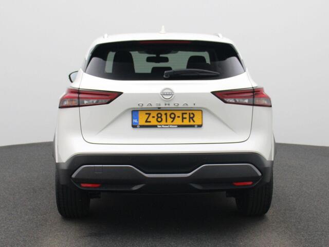 Nissan QASHQAI 1.3 MHEV Xtronic N-Connecta 158pk | Automaat | Navigatie | Panoramadak | 1800KG Trekgewicht | Apple CarPlay & Android Auto