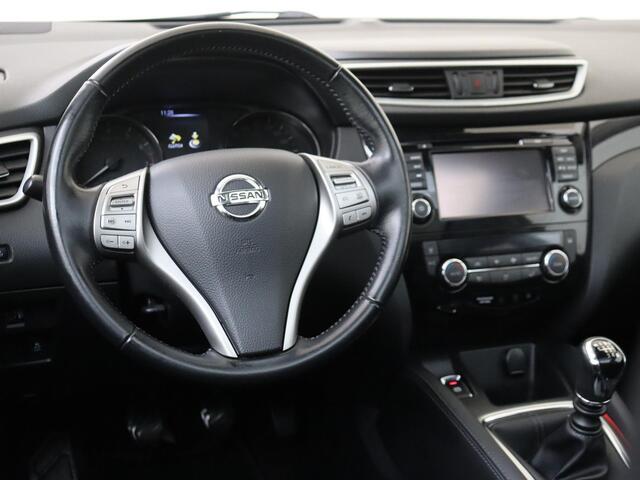 Nissan QASHQAI 1.2 N-Connecta | Parkeersensoren | Camera rondom | 18 Lichtmetalen velgen | Navigatie